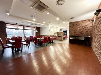 Prodej restaurace 412 m², Praha 4 - Lhotka