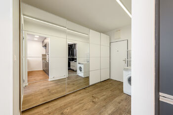 Pronájem bytu 2+kk v osobním vlastnictví 55 m², Praha 9 - Vysočany