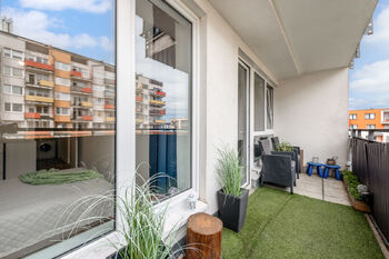 Pronájem bytu 2+kk v osobním vlastnictví 55 m², Praha 9 - Vysočany