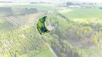 Prodej pozemku 8716 m², Střítež