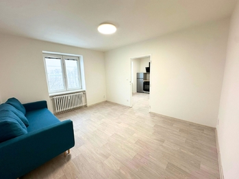 Pronájem bytu 1+1 v osobním vlastnictví 30 m², Vsetín