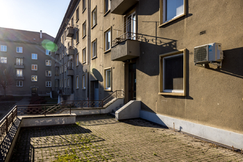 Terasa - Prodej bytu 1+1 v osobním vlastnictví 37 m², Pardubice