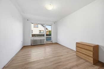 Prodej bytu 3+1 v družstevním vlastnictví 78 m², Vražkov