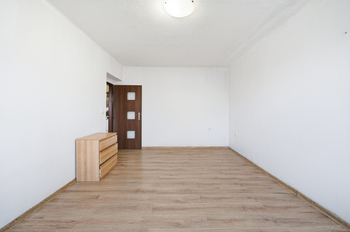 Prodej bytu 3+1 v družstevním vlastnictví 78 m², Vražkov