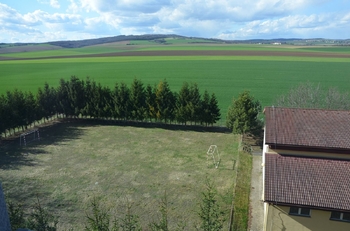 Pohled z okna - Prodej bytu 3+1 v osobním vlastnictví 75 m², Vyškov