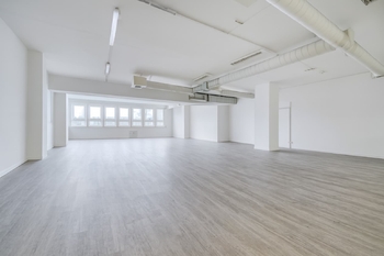 VIZUALIZACE - Pronájem obchodních prostor 200 m², Plzeň 