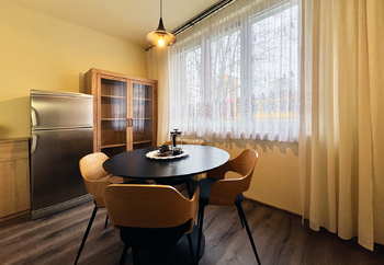 Jídelní kout - Prodej bytu 2+1 v osobním vlastnictví 67 m², Chodov