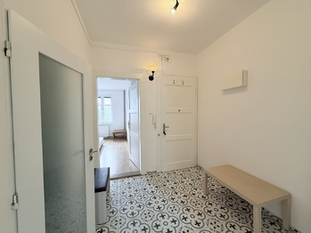 Prodej bytu 2+kk v osobním vlastnictví 50 m², Praha 4 - Záběhlice