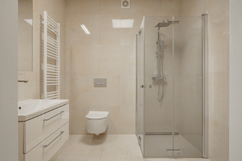 1+kk - koupelna ... - Pronájem bytu 1+kk v osobním vlastnictví 34 m², Havlíčkův Brod