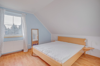 Pronájem domu 155 m², Mníšek pod Brdy