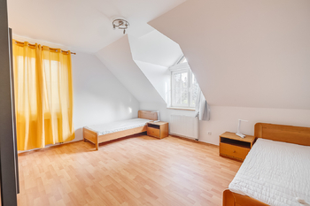 Pronájem domu 155 m², Mníšek pod Brdy