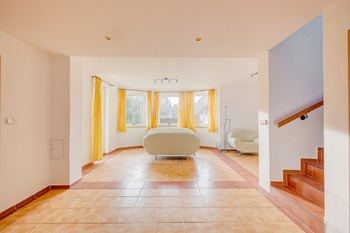 Pronájem domu 155 m², Mníšek pod Brdy