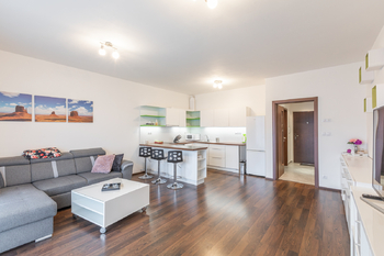 Pronájem bytu 2+kk v osobním vlastnictví 60 m², Praha 9 - Prosek