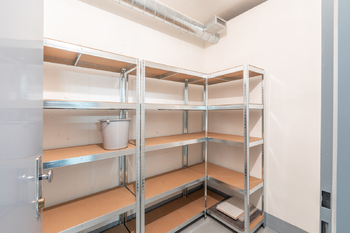 Sklep - Pronájem bytu 2+kk v osobním vlastnictví 54 m², Praha 9 - Letňany