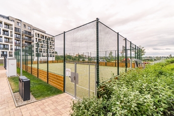 multifunkční hřiště - Prodej bytu 2+kk v družstevním vlastnictví 59 m², Praha 6 - Ruzyně