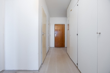 Prodej bytu 2+kk v osobním vlastnictví 46 m², Praha 8 - Kobylisy