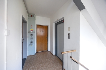 Prodej bytu 2+kk v osobním vlastnictví 46 m², Praha 8 - Kobylisy