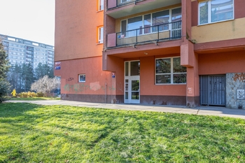 Prodej bytu 2+kk v osobním vlastnictví 46 m², Praha 8 - Kobylisy