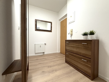 Pronájem bytu 3+kk v osobním vlastnictví 70 m², Praha 9 - Vysočany