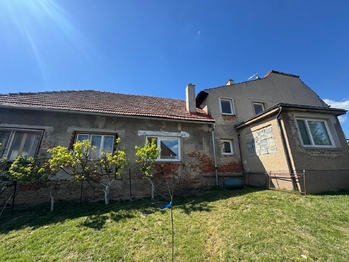 Prodej domu 720 m², Horní Újezd