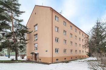 Prodej bytu 1+kk v osobním vlastnictví 32 m², Kladno