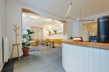 Pronájem obchodních prostor 210 m², Plzeň