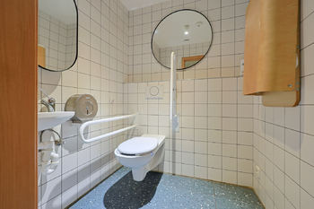 Pronájem obchodních prostor 210 m², Plzeň