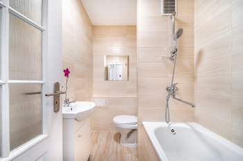 Pronájem bytu 2+kk v osobním vlastnictví 42 m², Karlovy Vary