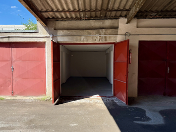 Prodej garáže 20 m², Praha 4 - Záběhlice