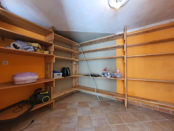 Prodej domu 257 m², Šanov