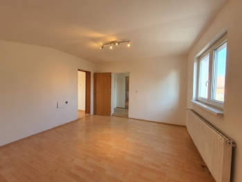 Prodej domu 257 m², Šanov