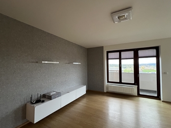 obývací pokoj - kout - Pronájem bytu 2+kk v osobním vlastnictví 80 m², Chrudim