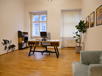 Pronájem kancelářských prostor 27 m², Praha 1 - Malá Strana