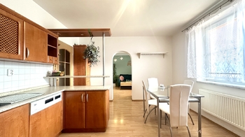 Pronájem bytu 3+1 v osobním vlastnictví 83 m², Černá Hora