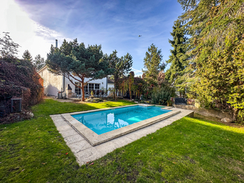 Prodej domu 355 m², Praha 4 - Kunratice