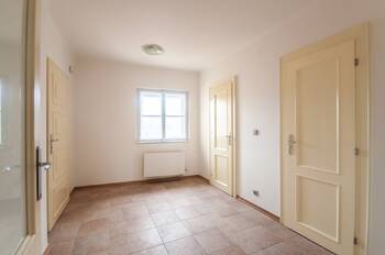 Předsíň - Pronájem bytu 2+kk v osobním vlastnictví 110 m², Praha 1 - Hradčany