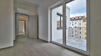 Pronájem bytu 3+kk v osobním vlastnictví 87 m², Praha 2 - Nové Město