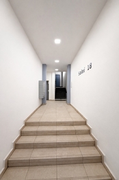 Pronájem obchodních prostor 183 m², Plzeň