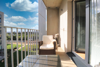 Balkon - Prodej bytu 1+kk v osobním vlastnictví 34 m², Praha 9 - Libeň