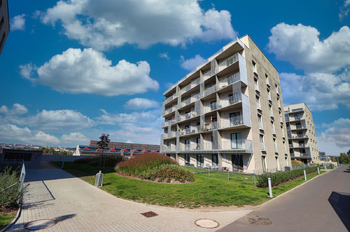 Bytový dům - Prodej bytu 1+kk v osobním vlastnictví 34 m², Praha 9 - Libeň