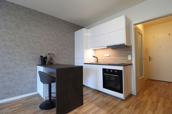 KK - Prodej bytu 1+kk v osobním vlastnictví 34 m², Praha 9 - Libeň