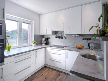 Prodej domu 170 m², Obříství