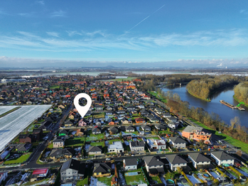 Prodej domu 170 m², Obříství