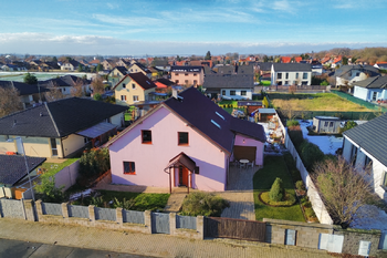 Prodej domu 170 m², Obříství