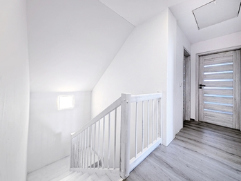 Prodej domu 170 m², Obříství