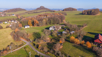 Prodej domu 290 m², Provodín