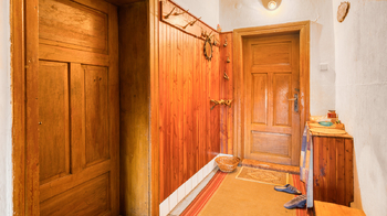 Prodej domu 290 m², Provodín