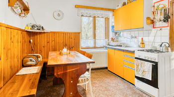 Prodej domu 290 m², Provodín