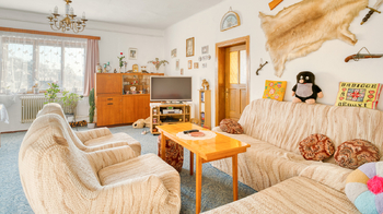 Prodej domu 290 m², Provodín