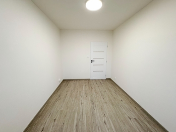 Pronájem bytu 2+kk v osobním vlastnictví 45 m², Praha 9 - Horní Počernice